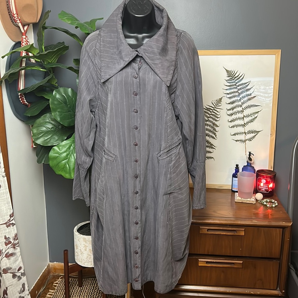 Cocon Commerz Privatsachen Collared Button Down Striped Dress With Pockets